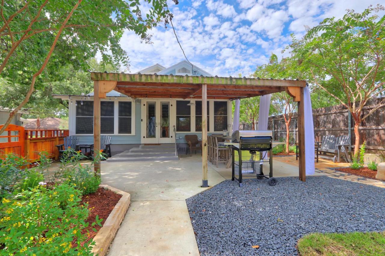Nb Farmhaus New Braunfels Exterior photo